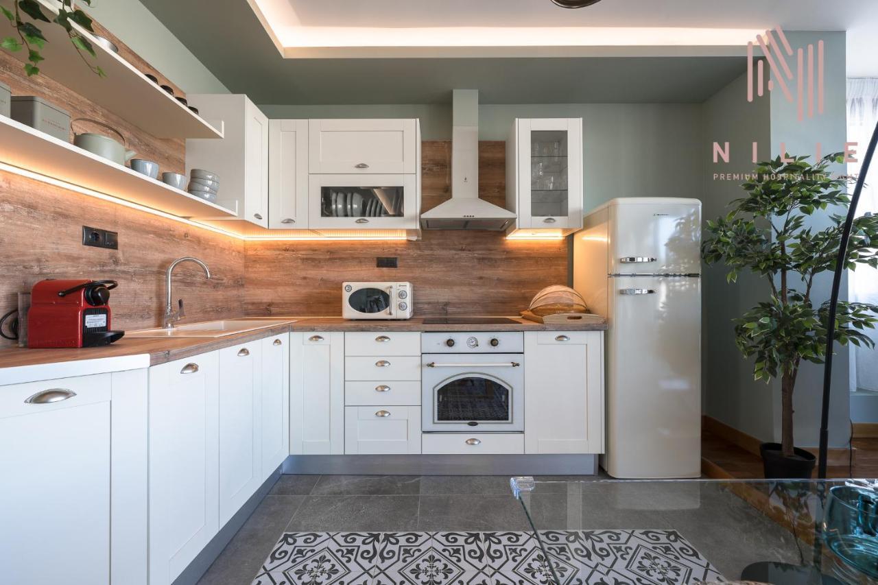 Okto Penthouse, Nilie Hospitality Mgmt Lägenhet Thessaloníki Exteriör bild